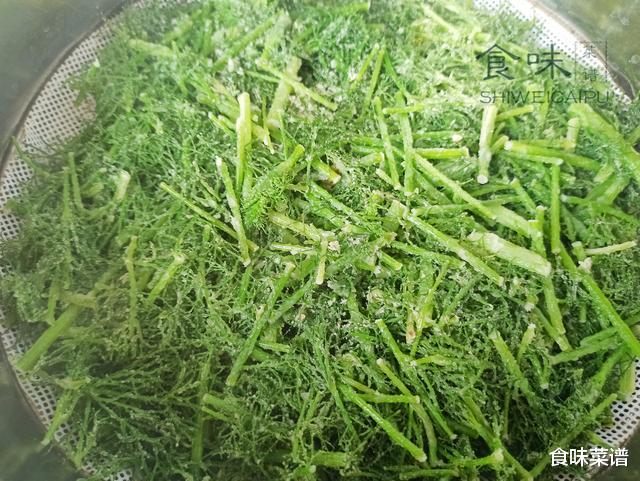 面粉|这蔬菜味道特别重，很多人讨厌吃，却不知对肠胃好，不懂可亏大了