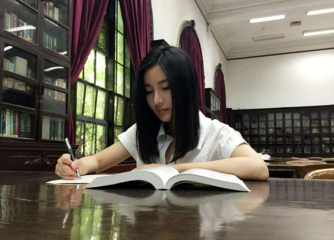 考试|15岁女孩高考艺考双状元,被清华录取还拿国家级奖学金,如今怎样