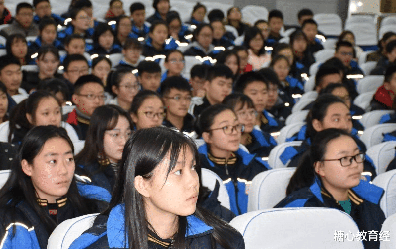 求职|很多学生毕业后才明白，文科和理科的差距之大，后悔当初太单纯