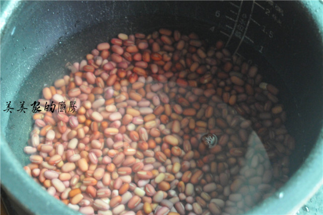 红枣|用红豆红枣做美食，比包子馒头还好吃，又香又糯，天冷最适合！