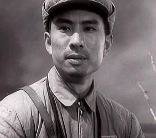 他是《南征北战》高营长:49岁绝望离世,妻子死后不愿与他合葬