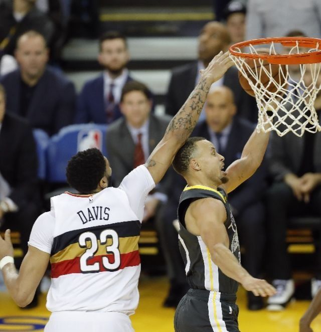 「斯蒂芬·库里」库里季后赛对战6巨星占优，10胜0负压利拉德，小卡变库里克星