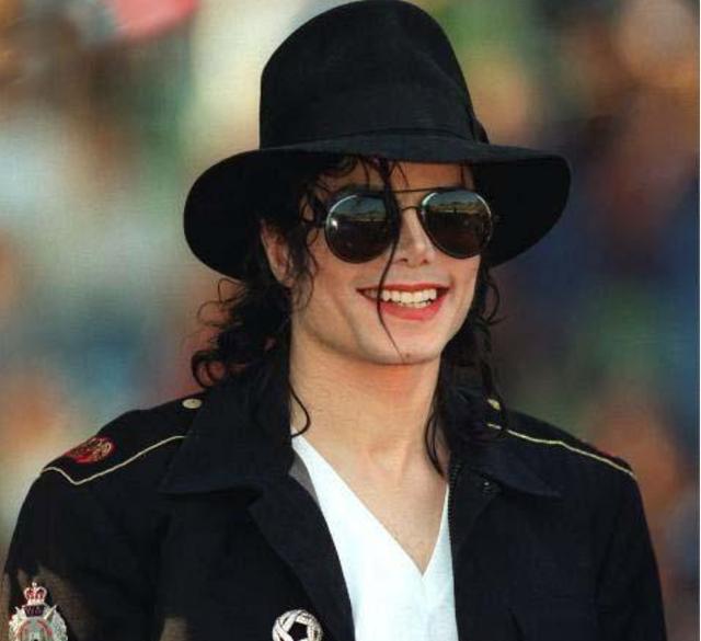 『田馥甄』联合国借军队给他拍MV 还被11个总统接待 没他世界乐坛将倒退20年