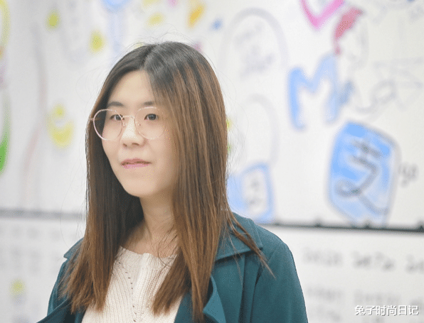 阿里巴巴|那个中奖支付宝价值一亿的“信小呆”， 声称下半生不用工作， 如今怎样