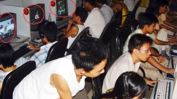 叮妈 网吧通宵营业,老板为何不赶走“蹭睡”的人?内行人道出“猫腻”