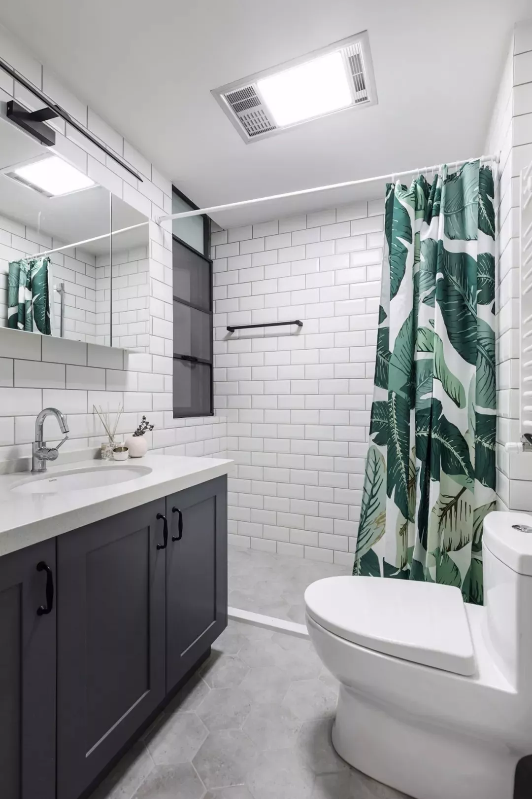 110平新房只是刷了大蓝墙，同事纷纷上门来拍照！