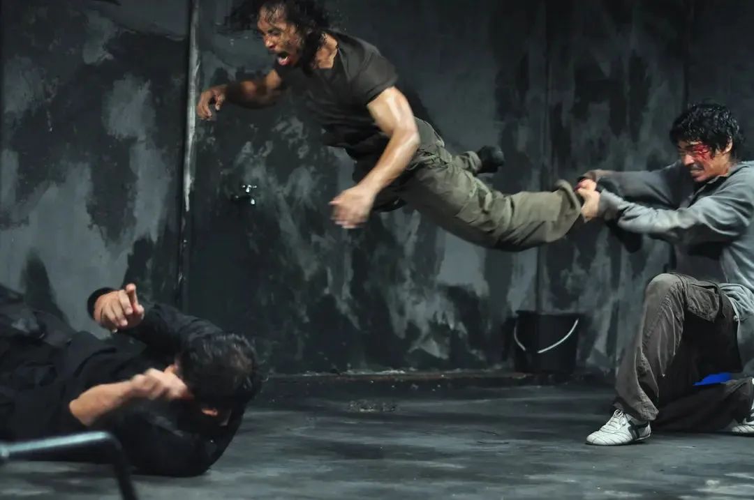 『豆瓣』这5部开场即高潮的电影，从头爽到尾！