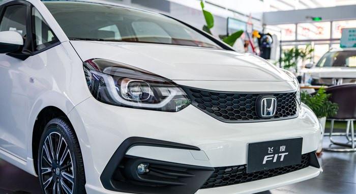 本田飞度|全新飞度8月26号上市，预售8.18万元起，全系自动挡+地球梦1.5L