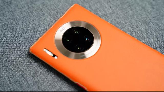 #触控#华为Mate40系列最新渲染图曝光：后置摄像头模组秒变触控面板！