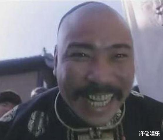 陈松勇|为躲警察进剧组，一不小心当影帝，无妻无儿又无女，如今十分凄惨