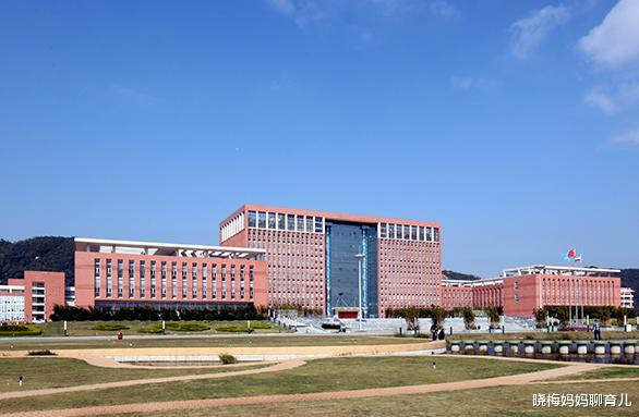 高校|“最掉价”的985高校,全国排名前10,录取分数线却比普通一本低