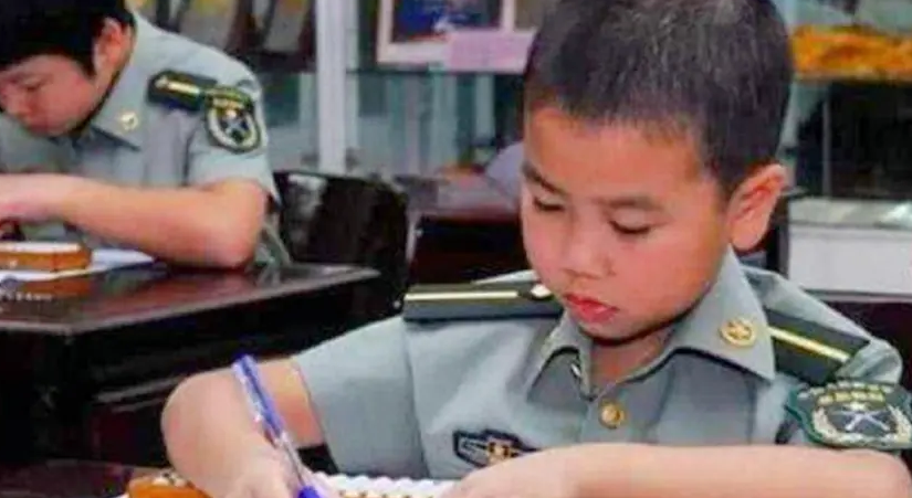 珠心算|河南8岁男孩因“特殊天赋”,被招进特种部队,由国家全力培养