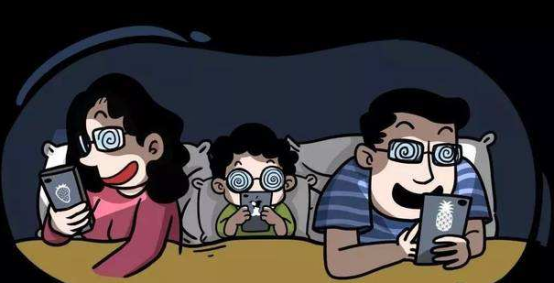 大脑:长期“睡前玩手机”的人,用不了多久,3个“麻烦”或将落你身上