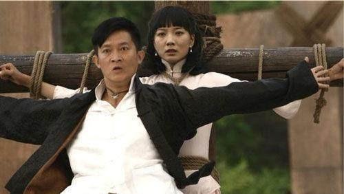 杨志刚|杨志刚拍戏从不漫天要价，但唯独有个条件：要带着老婆一起