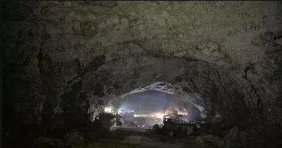 「科学家」活了几千年前的巫师,科学家去山洞中探索,险些被吓得精神失常!