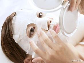 面膜|?敷面膜时，那张塑料纸别扔了，很多女生都丢了，难怪皮肤越敷越干