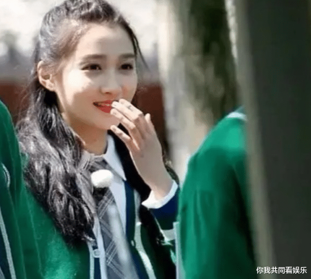 『奔跑吧兄弟』关晓彤录《跑男》时为何突然退出？真实原因曝光后，全网都心疼你了