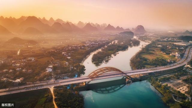 大象@十大最适合女生的大学专业就业排名——大象AI志愿填报