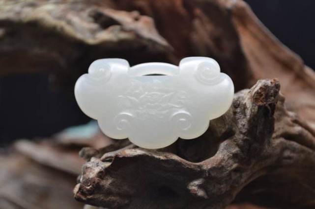 『运势』下半年迎惊喜财运，贵人指点运势逆袭，能够一鸣惊人的3个属相！