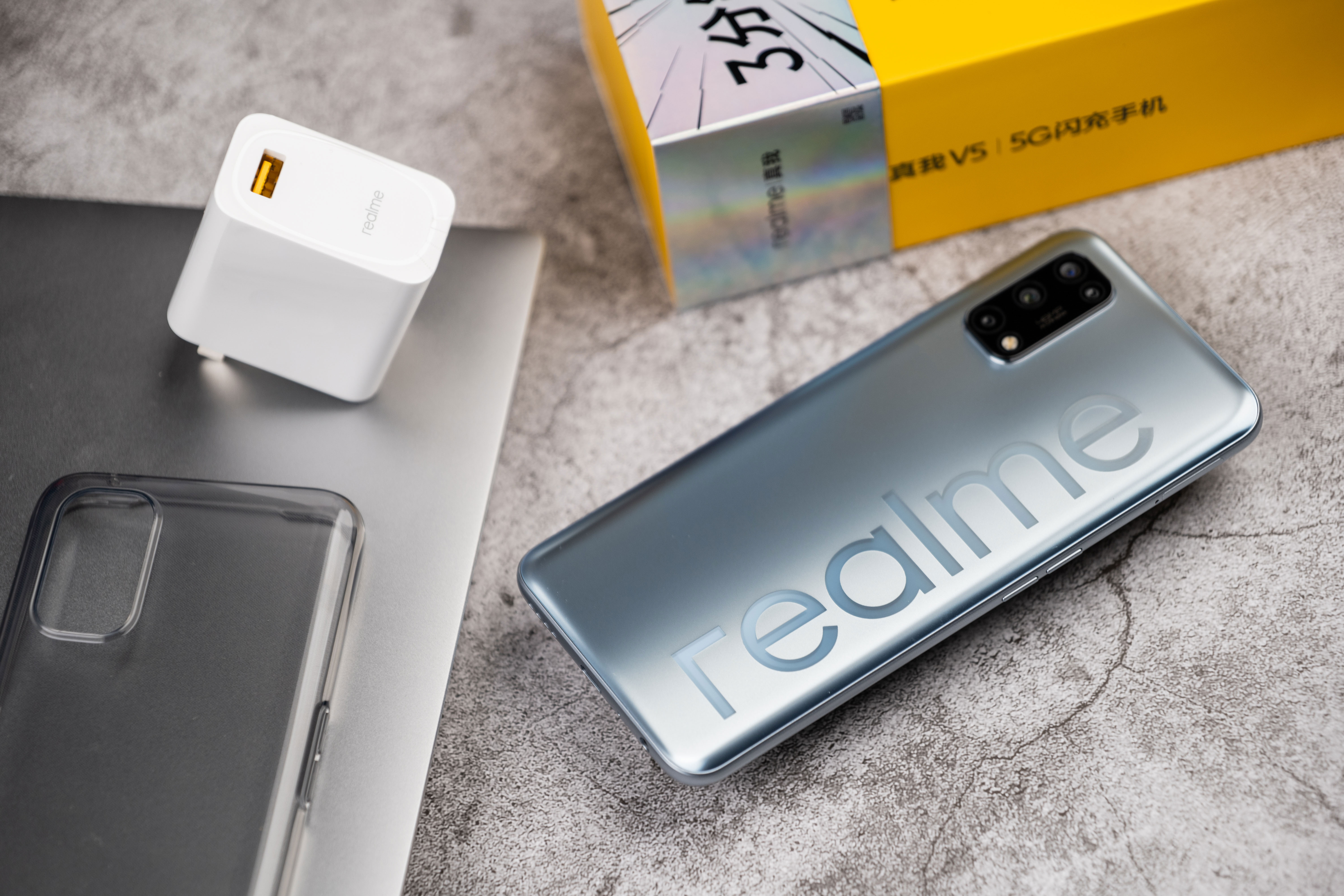 红米手机|两千元以内备用手机怎么选