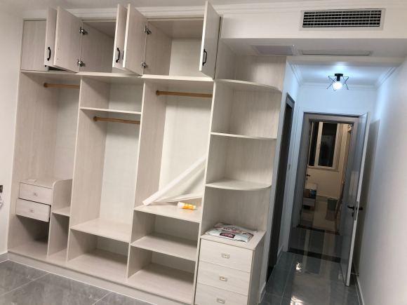 ：穷装也有高品质，全屋定制柜子只花了1W5，很快就能入住新房了