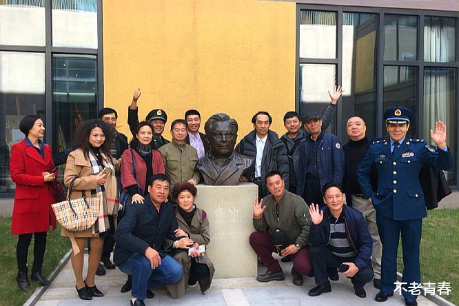 司马懿|他们是同班同学?班长司马懿,团支书吕布,生活委员赵刚