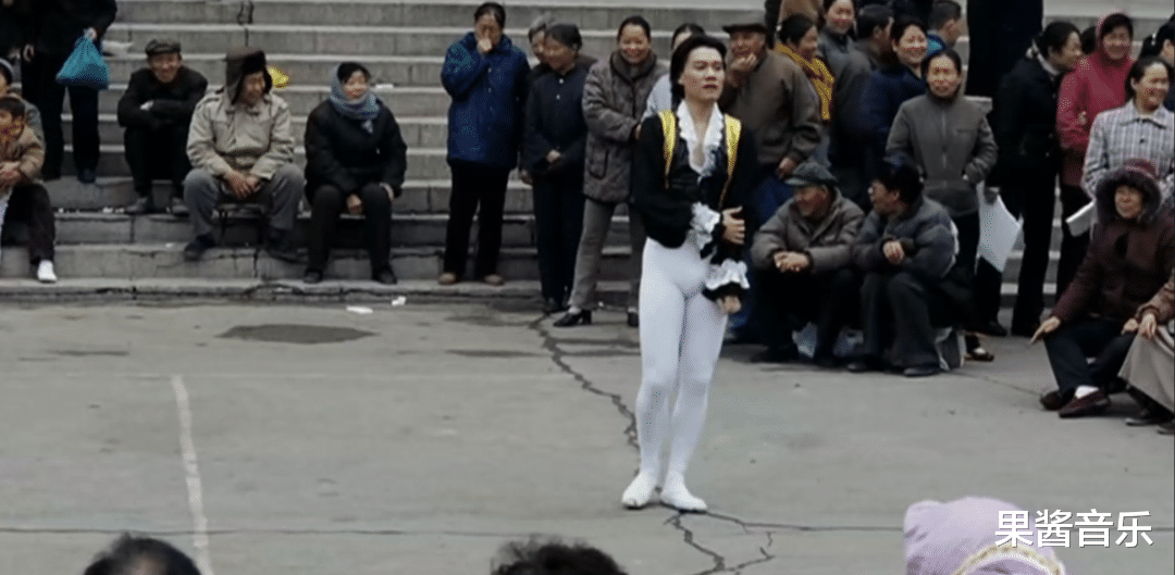 蒋雯丽▲让蒋雯丽又丑又脱，这部文艺片真敢！