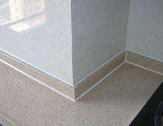 ＂卫生间玻璃胶发黑长霉怎么处理？学会这几招，让玻璃胶干净如新＂