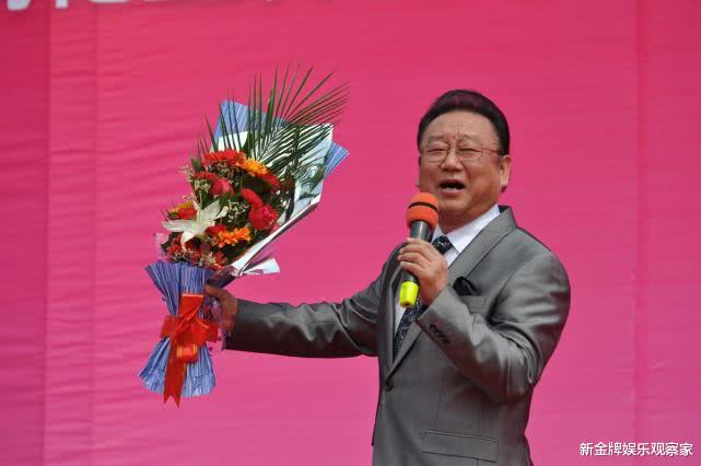 『刘德华』73岁蒋大为再次否认移民加拿大，但巩俐李连杰却堂堂正正移了民