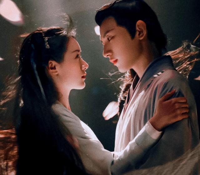 电视剧|琉璃主演年龄：璇玑28岁，司凤30岁，看清腾蛇年纪网友懵了