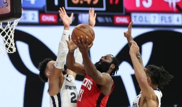 火箭队|7次出手轰18+3!火箭队捡到宝,可交易豪斯换9+7内线!