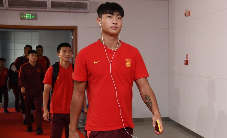 山东鲁能■鲁能战术大变样，李霄鹏祭出双前锋战术？两大锋线新星横空出世