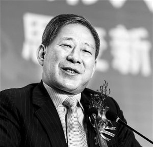 严介和|“全球华人第一狂”严介和，娶学生当老婆，亏8万换来4900亿
