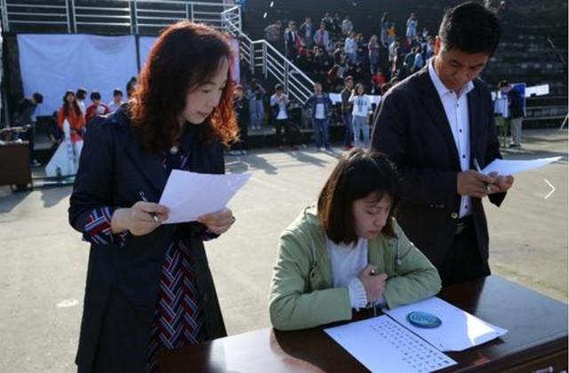 大学|教育部发布通知，两类大学毕业生直接入编，无条件解决就业问题