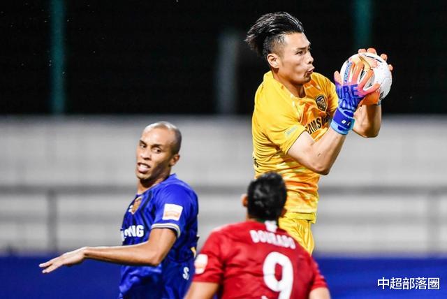 江苏苏宁|争议！媒评中超本轮最佳阵容：国安上港都0人，鲁能苏宁成大赢家