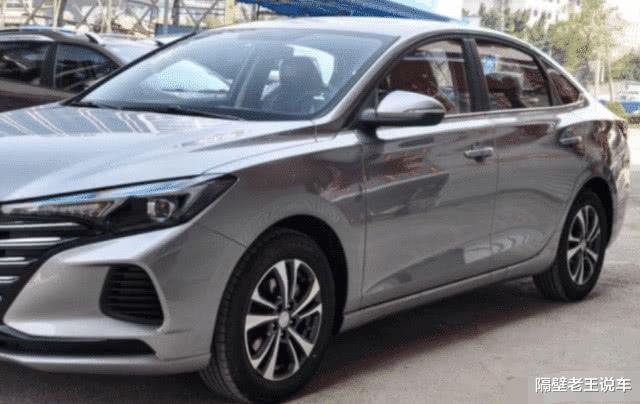 奥迪A6L@仅售7万，上市订单破1.2万台，颜值酷似雷克萨斯ES