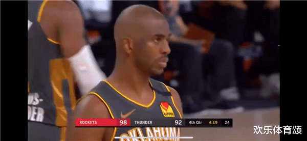 保罗|终于等到了！哈登保罗对视，一个高昂着头满脸倔强，一个眼神闪躲不知所措