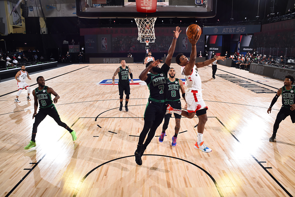 奥黛丽·塔图|2-0！凯尔特人102-99猛龙 塔图姆34分季后赛新高 斯玛特再成奇兵