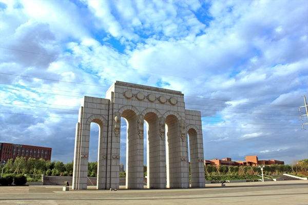 「自动化」业外默默无闻！业内闻名遐迩！十所高性价比的实力派工科大学