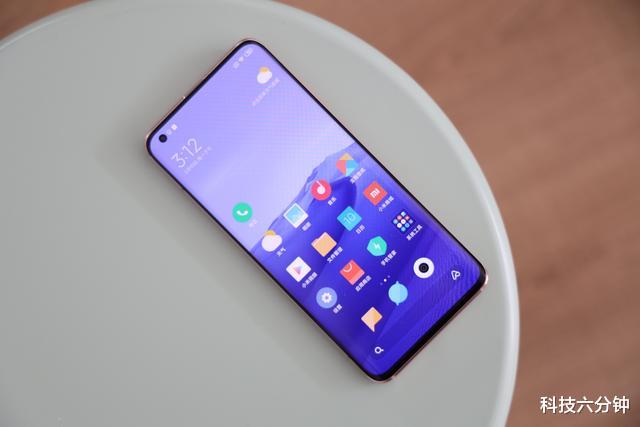 5g手机|想换5G手机别跟风，这三款才是公认的高配低价，闭着眼买都不亏