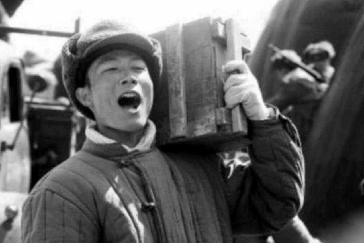 |志愿军被俘最高将领，回国后成为农民，70岁恢复名誉哭成了泪人