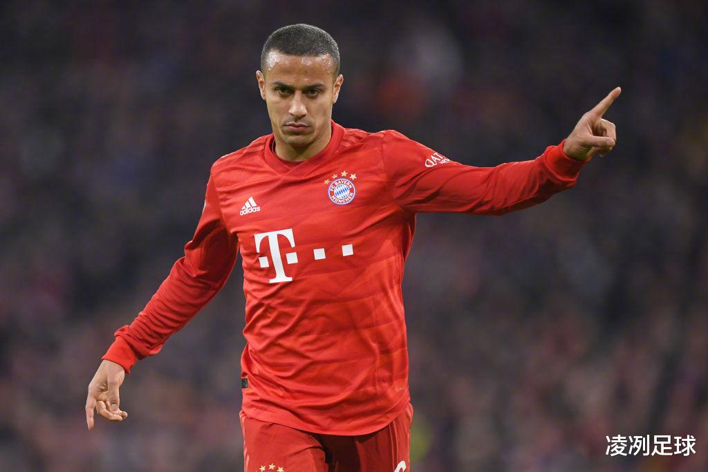 拜仁慕尼黑|6000万！拜仁锁定蒂亚戈替身，国米中场大师来投，加盟半年就遭甩卖