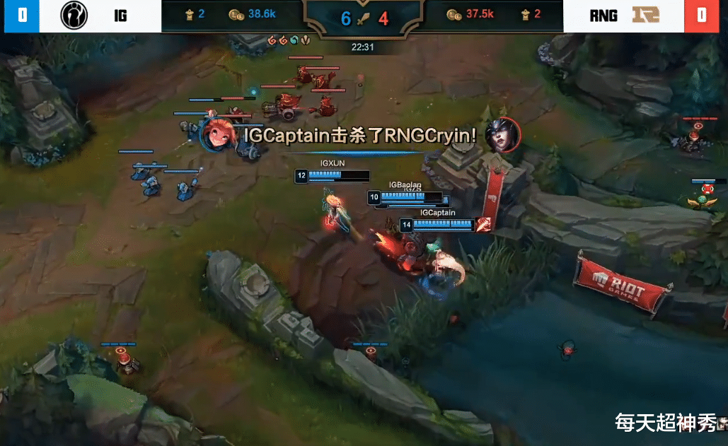 RNG|IG大优势轻取RNG，XUN千珏打出身价，宝蓝诠释顶级锤石