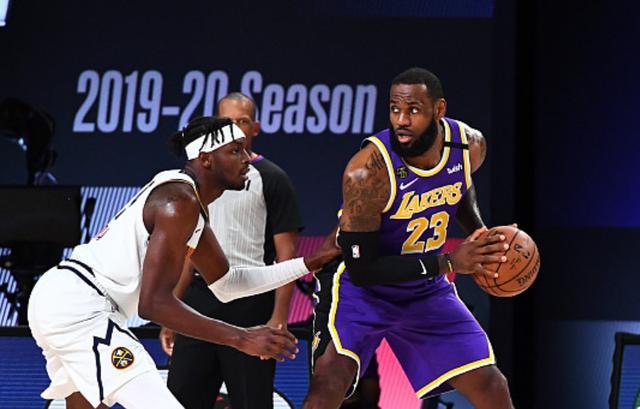 湖人队|单节14+4+3，詹皇打疯了！约基奇3犯+半场打8分钟：秃曼巴成湖人功臣