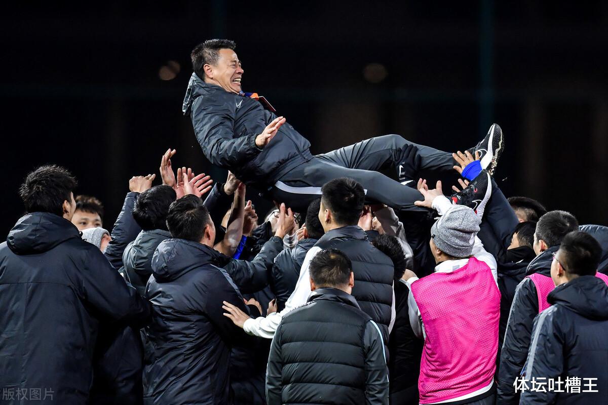 广州恒大|最新中超转会汇总：恒大外援离队遇阻 一本土后卫已收到多队报价