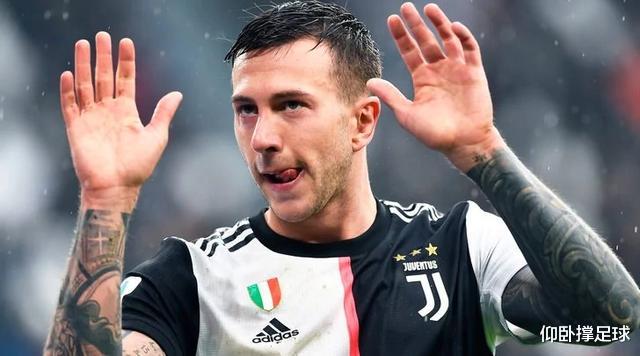 #罗马#都灵体育报头条：尤文和罗马考虑球员大交换，谈判一共涉及8人
