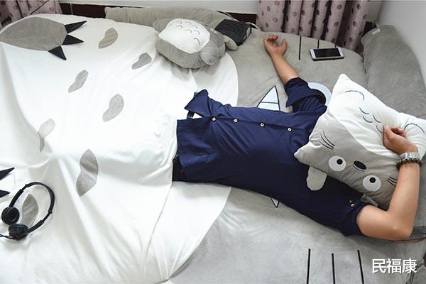 医生|如何判断男人体内雄性激素旺不旺盛？医生：看是否拥有4大特征