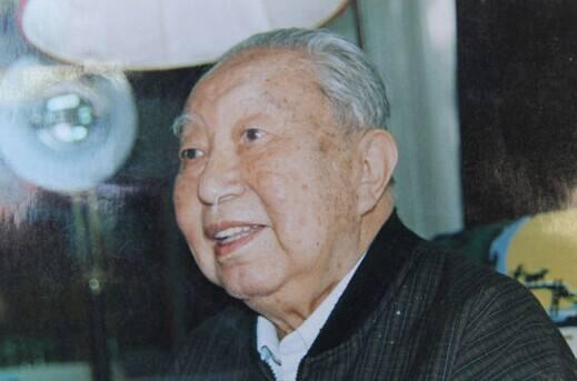 杂交水稻|华主席晚年生活揭秘：每次去毛主席纪念堂，都要三鞠躬后大喊一声