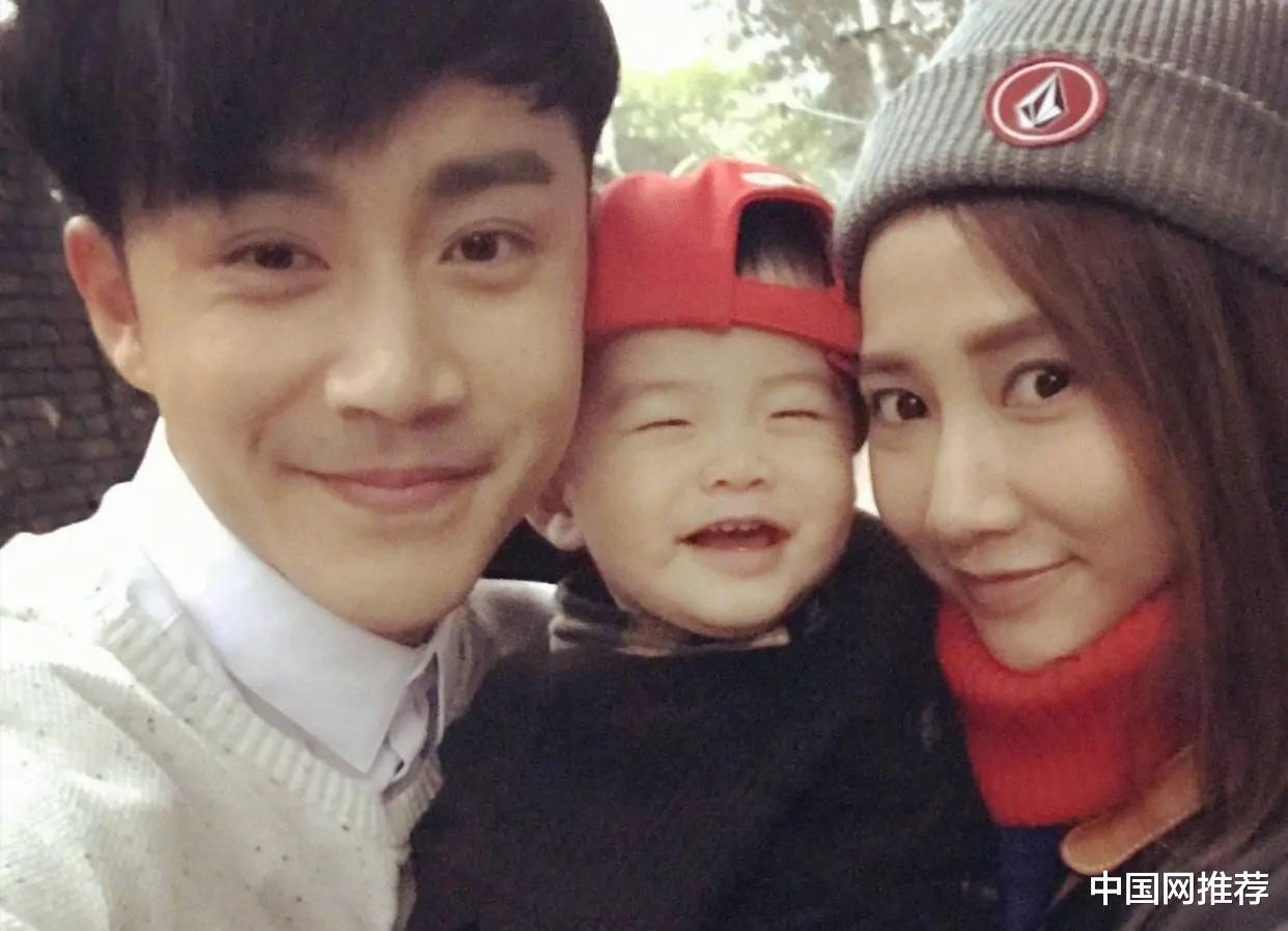 中国网推荐 昔日和潘玮柏合作的歌手弦子，如今沦落到商演都没人看