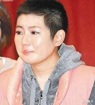 #刘晓庆#毁容1年后，Selina与不离不弃的张承中完婚，开始了被\吸血\的5年